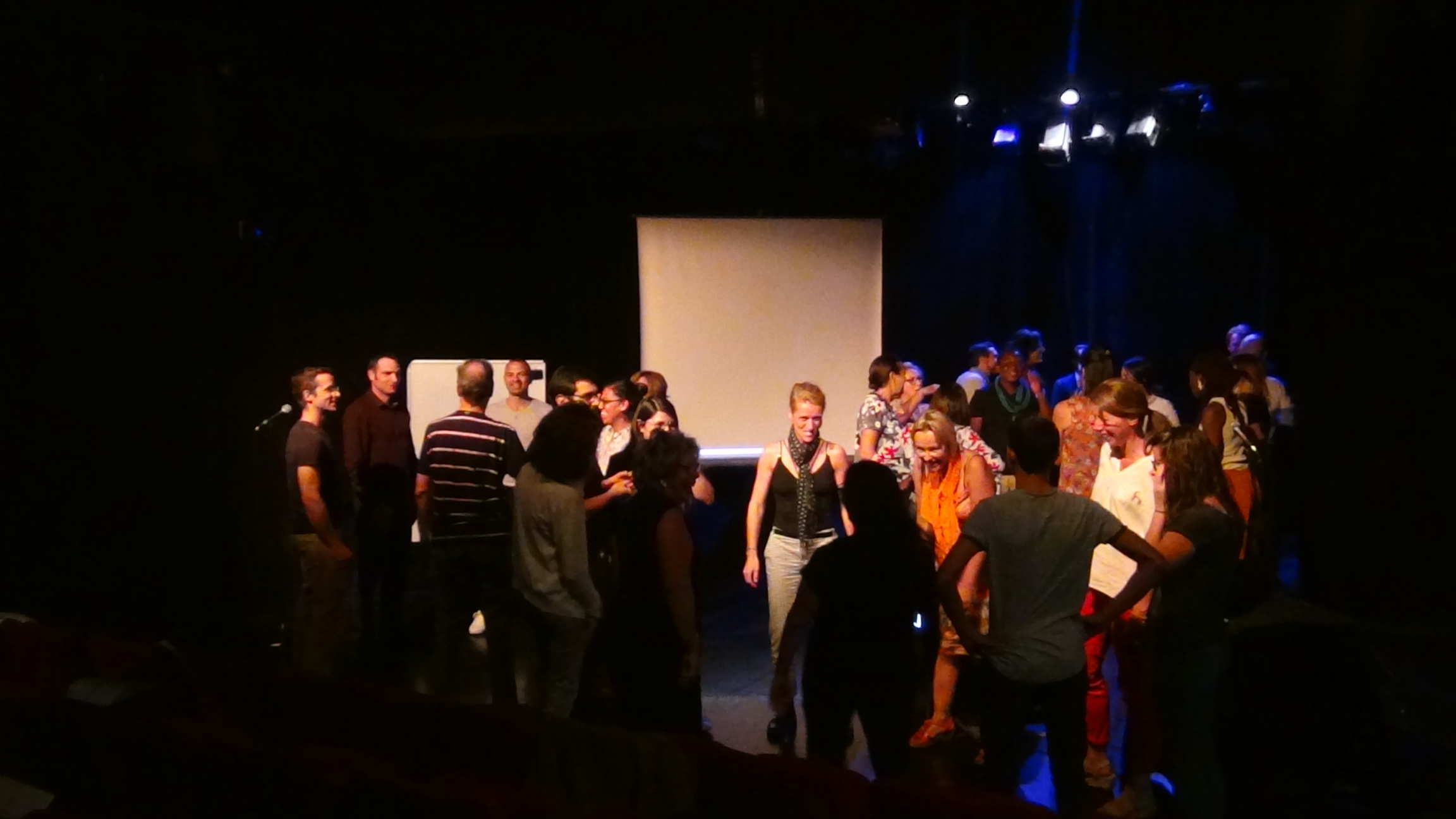 Cours d'impro à Lyon - Ateliers improvisation théâtrale Improveo Cours d'impro à Lyon - Ateliers improvisation théâtrale Improveo